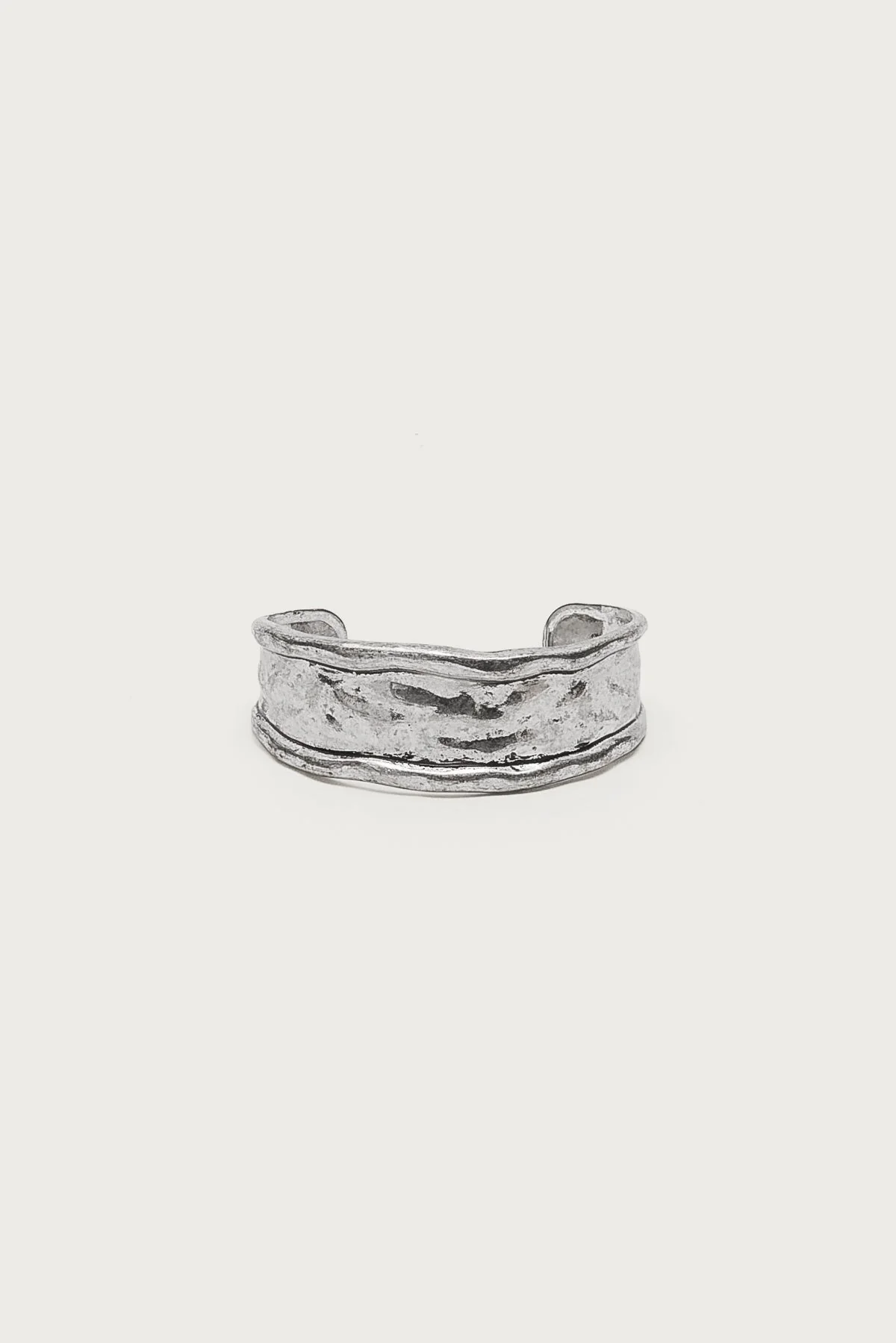 Vintage Look Arm Cuff - Image 2