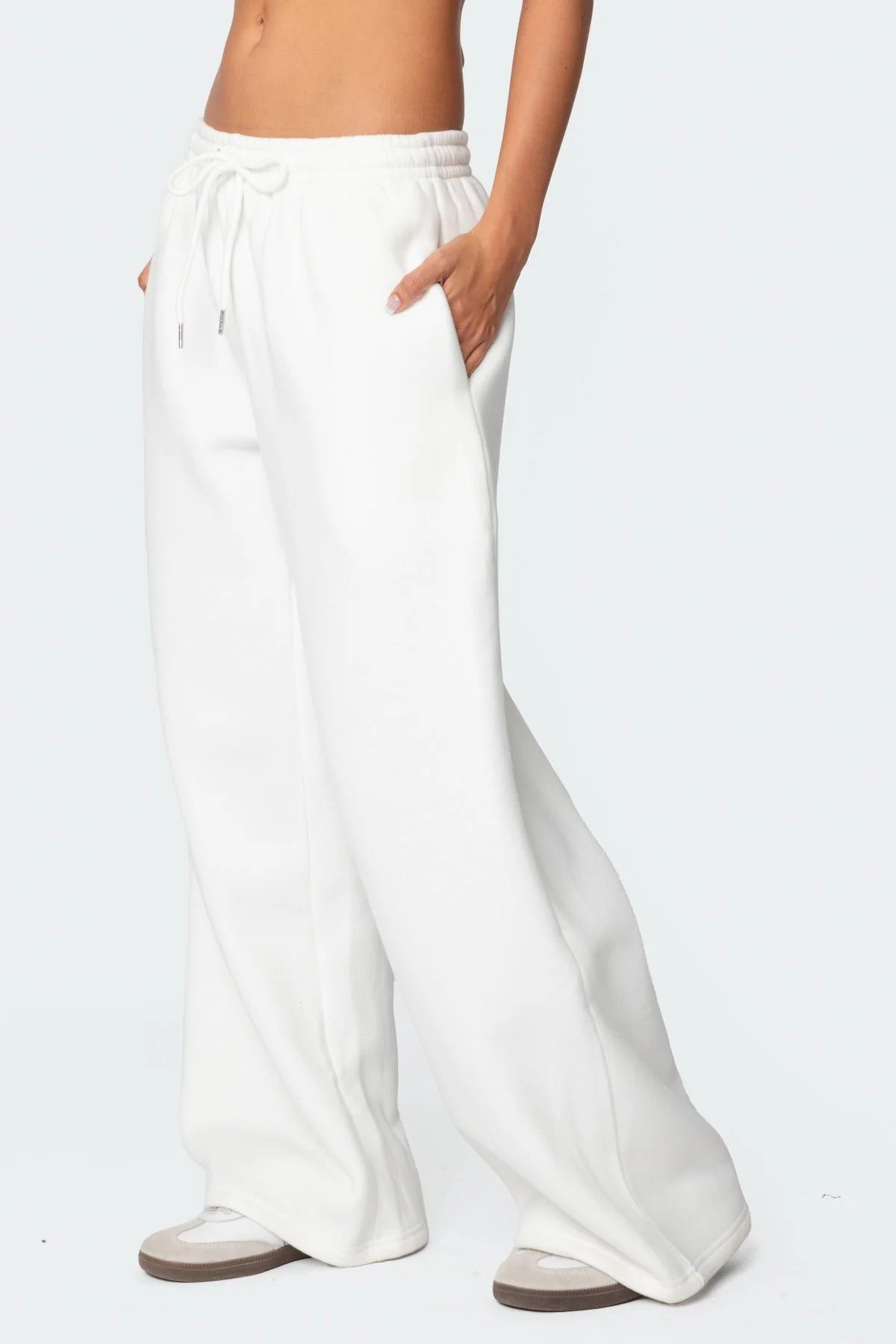 Kamari Low Rise Wide Joggers - Image 3