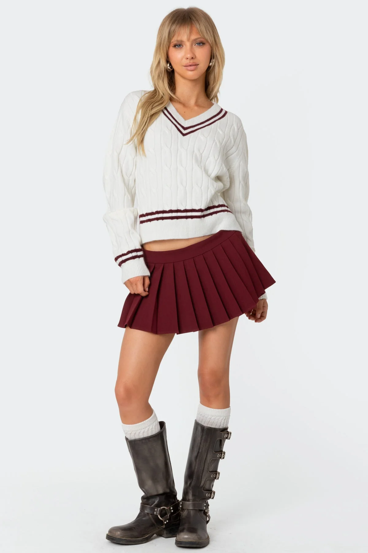 Dean V Neck Cable Sweater - Image 5