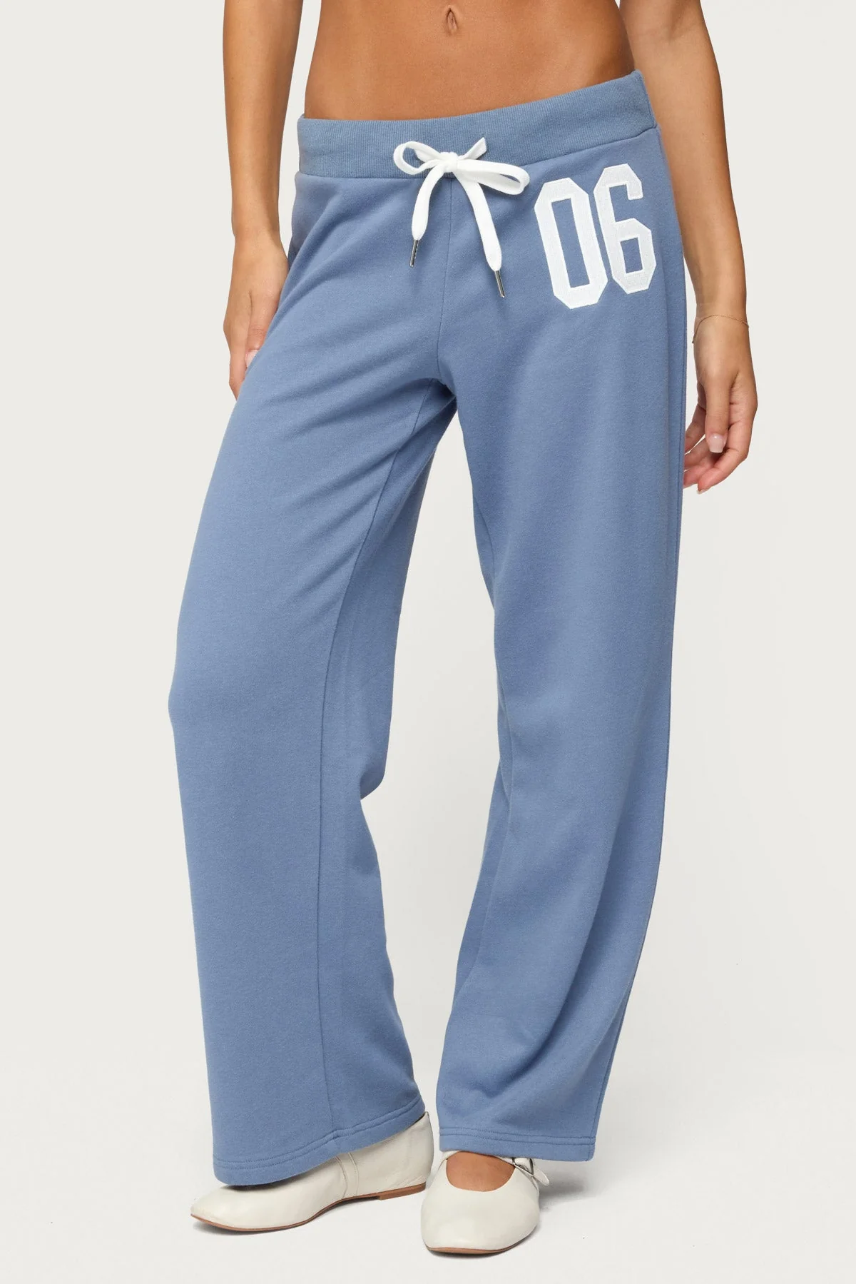 Petite 06 Joggers - Image 2