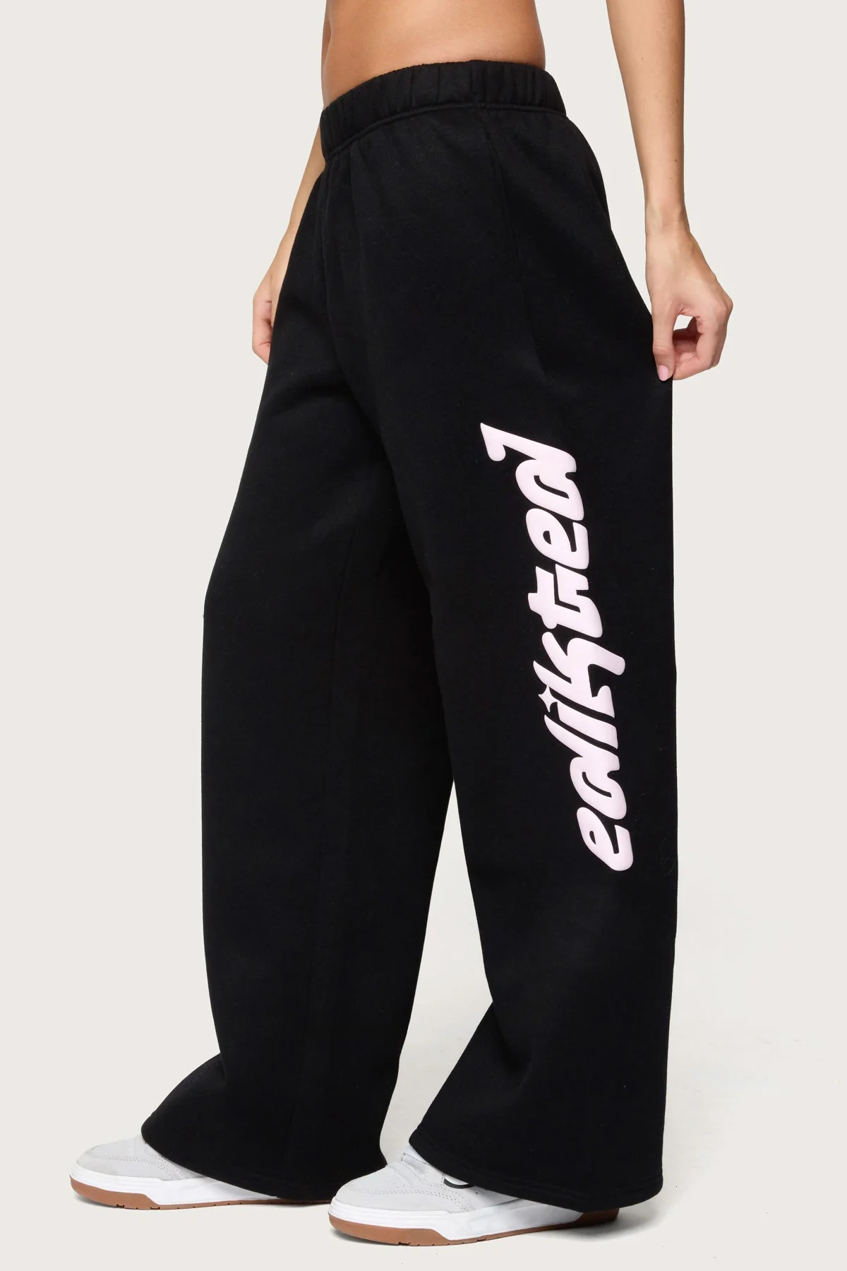 Edikted Star Joggers - Image 3
