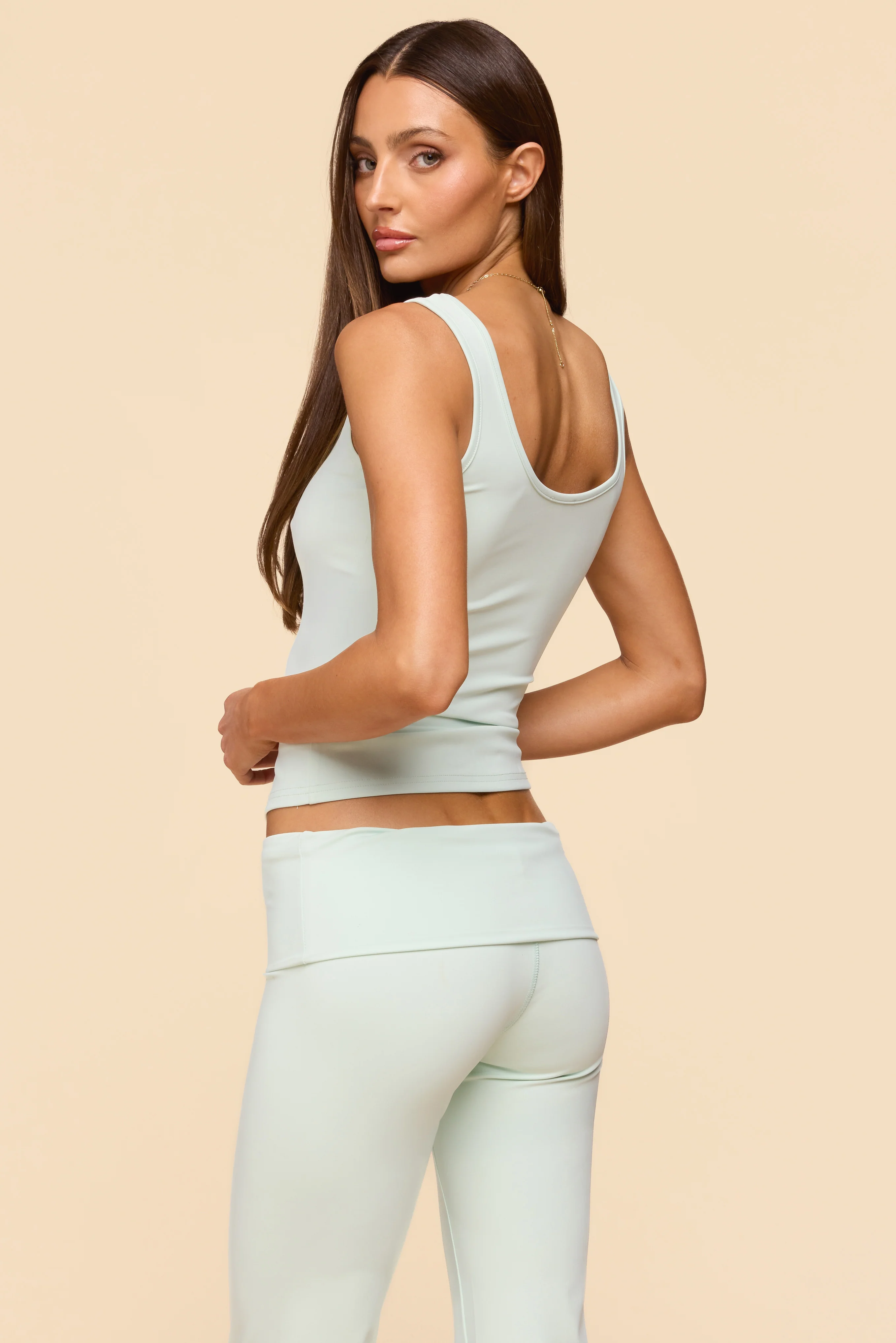 Kiarra Scoop Neck Tank Top - Image 4
